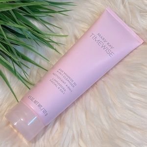 TimeWise Age Minimize 3D 4 in 1 Cleanser